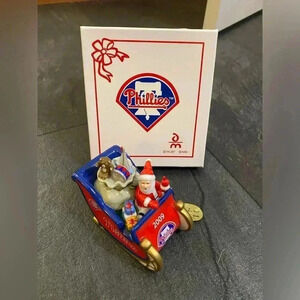 Danbury Mint Philadelphia Phillies MLB Christmas Ornament Santa Sleigh 2009